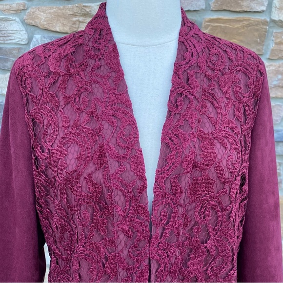 Chico’s lace and faux suede jacket - Picture 7 of 16